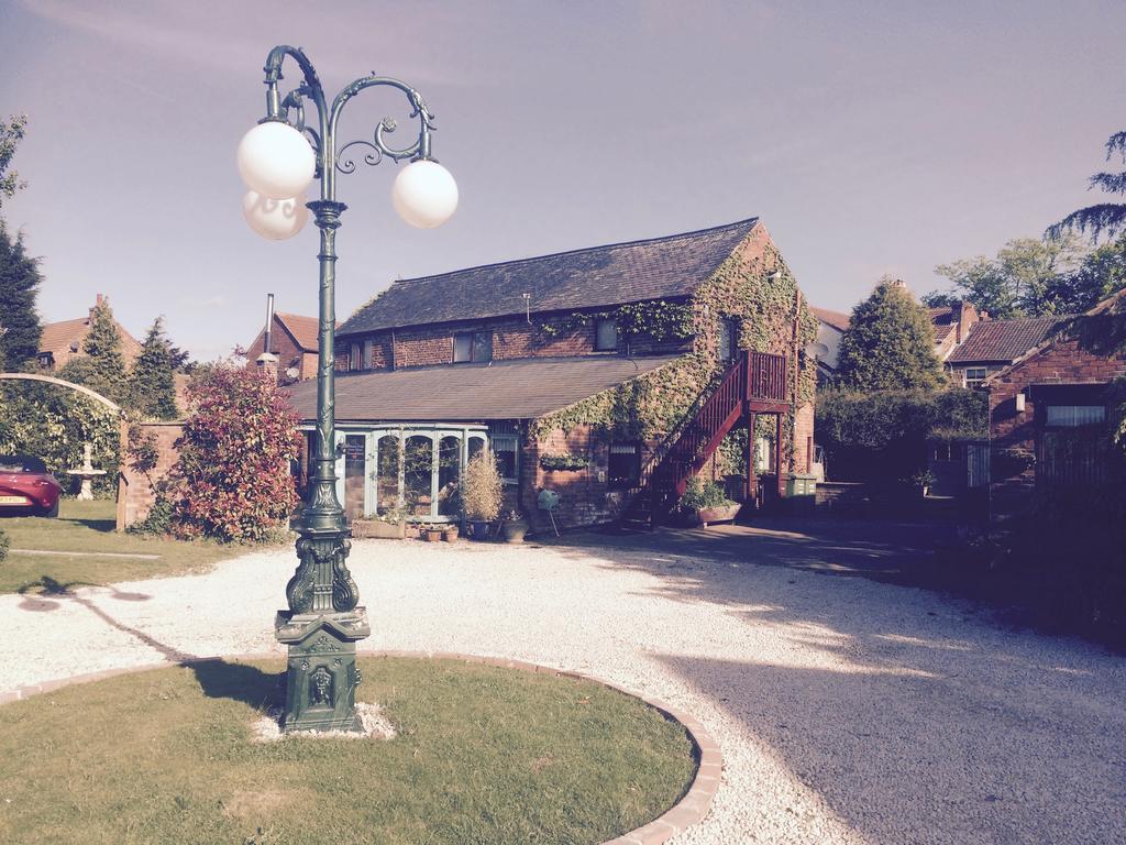 Rolandscroft Guest House Pontefract Extérieur photo