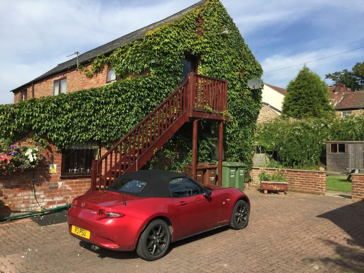 Rolandscroft Guest House Pontefract Extérieur photo